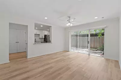12907 Trail Hollow Drive #2907, Houston, TX 77079 - Photo 14