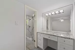 12907 Trail Hollow Dr, Houston, TX 77079 - Photo 28