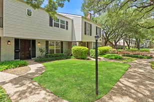 12907 Trail Hollow Dr, Houston, TX 77079 - Photo 6