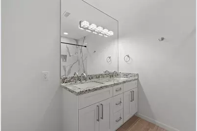 12907 Trail Hollow Drive #2907, Houston, TX 77079 - Photo 38