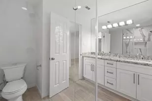 12907 Trail Hollow Dr, Houston, TX 77079 - Photo 32