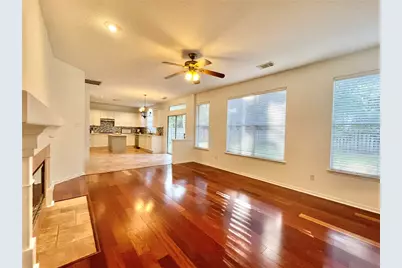11 Dalea Place, The Woodlands, TX 77382 - Photo 12
