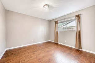 1907 Round Spring Dr, Houston, TX 77339 - Photo 20