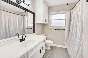 1907 Round Spring Dr, Houston, TX 77339 - Photo 24
