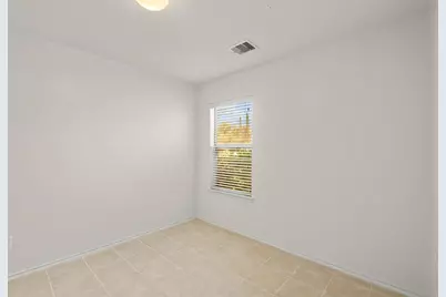 12207 Windsor Bay Court, Tomball, TX 77375 - Photo 14