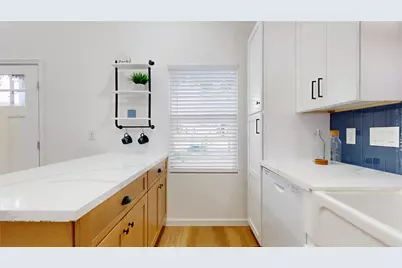 415 Clay, Richmond, TX 77469 - Photo 12