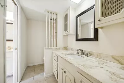 7600 Burgoyne Road #152, Houston, TX 77063 - Photo 10