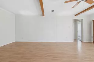 4711 Charade Dr, Houston, TX 77066 - Photo 4