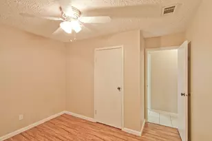 2107 W Lacey Oak Cir, The Woodlands, TX 77380 - Photo 20