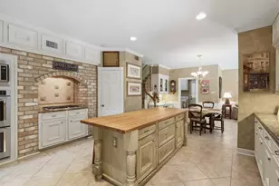 9414 Windrush Dr, Spring, TX 77379 - Photo 12