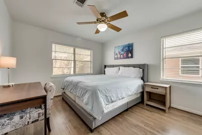 5118 Sanford Road, Houston, TX 77035 - Photo 12