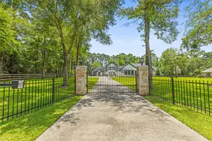 9703 Crestwater Cir, Magnolia, TX 77354 - Photo 1
