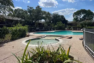 7600 Burgoyne Rd, Houston, TX 77063 - Photo 22