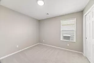 9966 Chimney Swift Ln, Conroe, TX 77385 - Photo 16