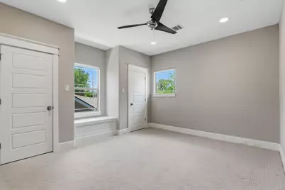 1740 Nina Lee Lane, Houston, TX 77018 - Photo 32