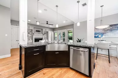 1740 Nina Lee Lane, Houston, TX 77018 - Photo 8