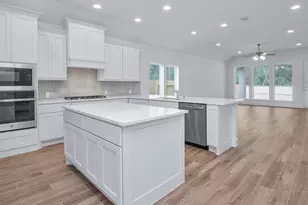 475 Audubons Shearwater Wy, Magnolia, TX 77354 - Photo 4