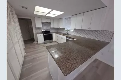16214 Sierra Grande Drive, Houston, TX 77083 - Photo 6
