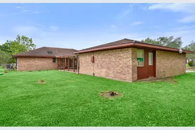 318 County Road 296D, Alvin, TX 77511 - Photo 2