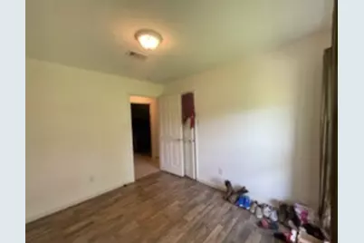 318 County Road 296D, Alvin, TX 77511 - Photo 10