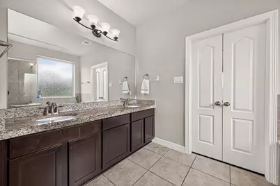 9110 Hollowcreek Point Lane, Cypress, TX 77433 - Photo 22