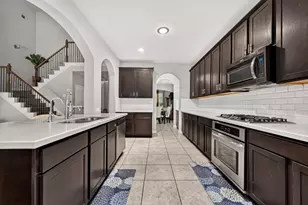 9110 Hollowcreek Pt Ln, Cypress, TX 77433 - Photo 14