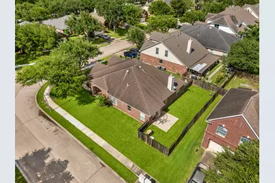 13935 Charterhouse Way, Sugar Land, TX 77498 - Photo 44