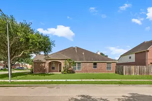 13935 Charterhouse Way, Sugar Land, TX 77498 - Photo 6