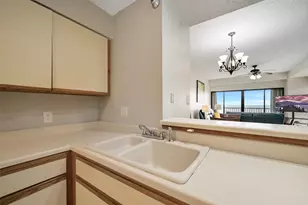 7700 Seawall Blvd, Galveston, TX 77551 - Photo 18