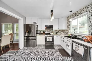 12010 Longbrook Dr, Houston, TX 77099 - Photo 16