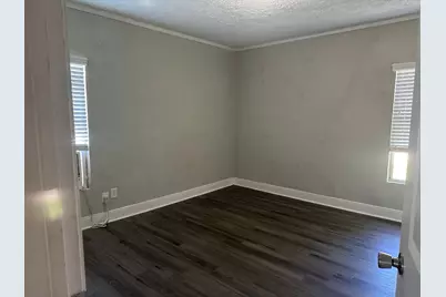 1709 W 4th Street, Freeport, TX 77541 - Photo 6