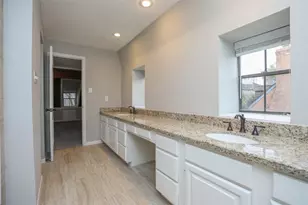 5370 Brownway St, Houston, TX 77056 - Photo 18