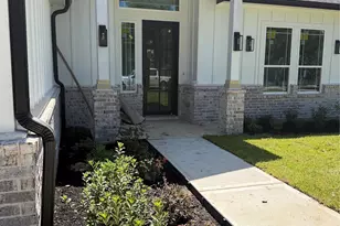 14209 Jamaica Cir, Willis, TX 77318 - Photo 2