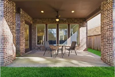 27 Daffodil Meadow Place, Tomball, TX 77375 - Photo 26