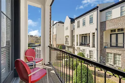 2039 Fannin Station N, Houston, TX 77045 - Photo 10