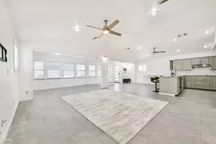 1823 Tiki Dr, Galveston, TX 77554 - Photo 8