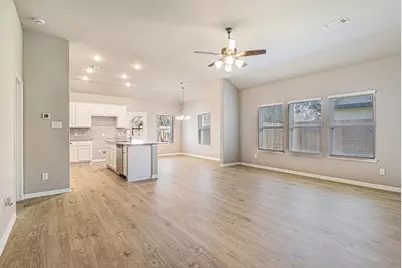 212 Forest Park Drive, West Columbia, TX 77486 - Photo 10