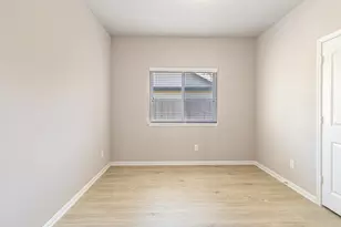 212 Forest Park Dr, West Columbia, TX 77486 - Photo 26