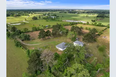 36622 Tompkins Road, Hempstead, TX 77445 - Photo 8