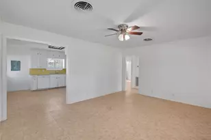 36622 Tompkins Rd, Hempstead, TX 77445 - Photo 18