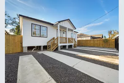 3907 Falls Street, Houston, TX 77026 - Photo 2