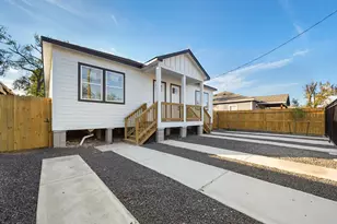 3907 Falls St, Houston, TX 77026 - Photo 2