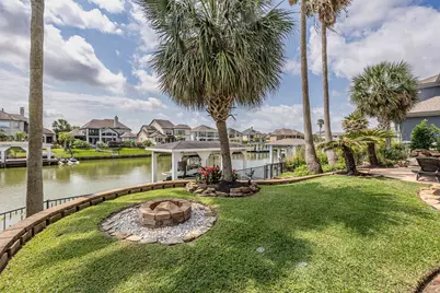 2938 N Island Drive, Seabrook, TX 77586 - Photo 18