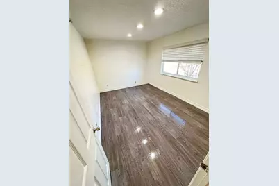 5638 Birchmont Drive #c, Houston, TX 77091 - Photo 1