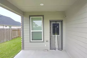 3230 Tilley Dr, Rosenberg, TX 77471 - Photo 4