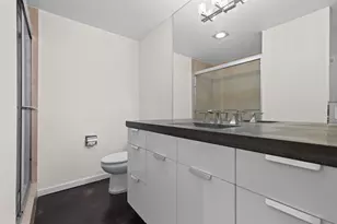 5000 Montrose Blvd, Houston, TX 77006 - Photo 10