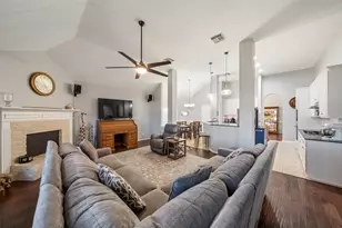 16507 E Canterra Cir, Houston, TX 77095 - Photo 14