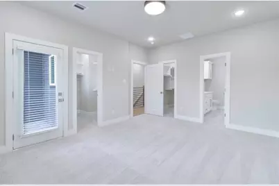9101 Noel Street #B, Houston, TX 77033 - Photo 10