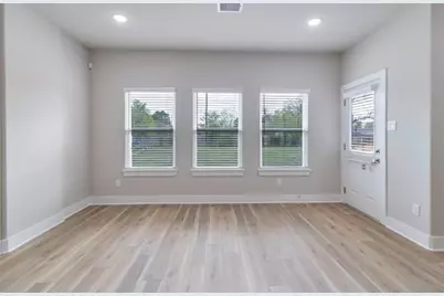 9101 Noel Street #B, Houston, TX 77033 - Photo 18