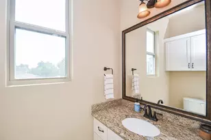 1126 W 16th St, Houston, TX 77008 - Photo 20